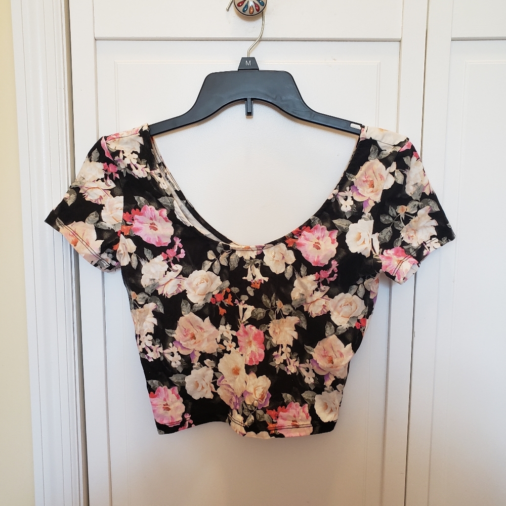 Forever 21 Off the Shoulder Floral Crop Top